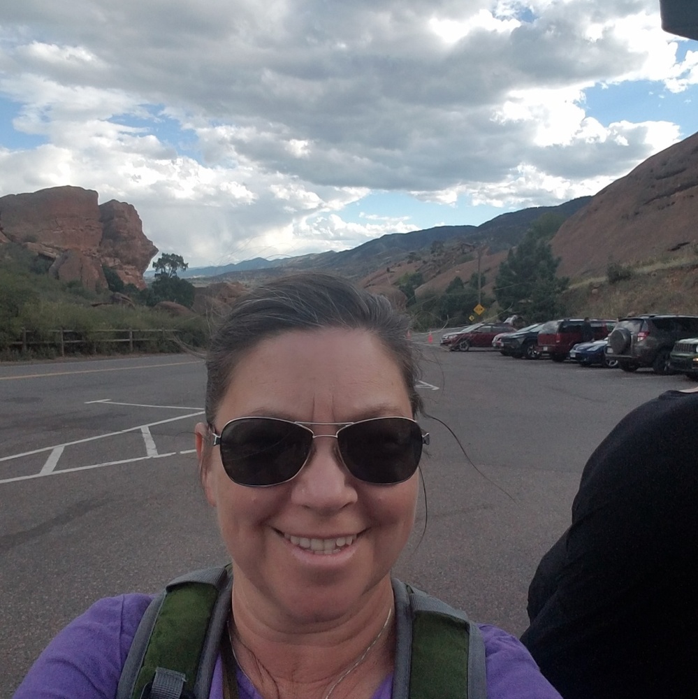 Meet your Posher, Jennifer